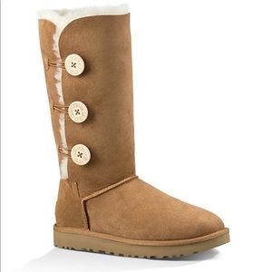 UGG Bailey Suede Triple Button Boots - Size 8M